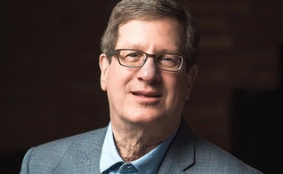 Lee Strobel, autor de “Deus é real?” (Foto: Facebook/Lee Strobel)