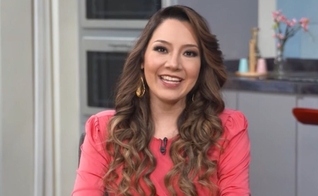  Nadia Musica. (Foto: Reprodução/YouTube/Vive Más TV)
