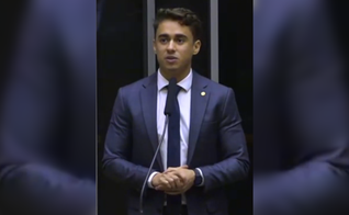 Nikolas Ferreira na tribuna da Câmara dos Deputados, em 5 de dezembro de 2023. (Captura de tela/Instagram/nikolasferreiradm)