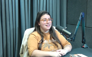 Rayane Alvarenga foi curada por Deus. (Foto: Reprodução/YouTube/Dilson Gomes).