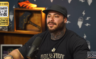 Stronda testemunhou como Jesus transformou sua vida radicalmente. (Foto: Reprodução/YouTube/Flow Podcast).