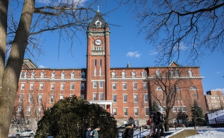 Holy Cross College, em Massachusetts (EUA). (Foto: Facebook/College of the Holy Cross)