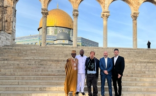 Líderes cristãos visitam o Monte do Templo junto com rabino Yehudah Glick. (Foto: Facebook/Shalom Jerusalem Foundation)