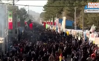 Cenas da passeata em homenagem ao terrorista Qasem Soleimani. (Captura de tela: YouTube Band Jornalismo)
