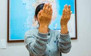 Eun-Young. (Foto: Reprodução/Global Christian Relief)