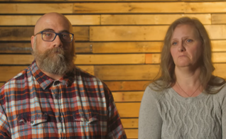 Mary e Jeremy Cox. (Foto: Reprodução/YouTube/Indiana Family Institute)