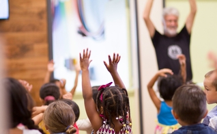 A pesquisa descobriu que a maioria dos cristãos aceitaram Jesus na infância. (Foto: Imagem ilustrativa/Unsplash/Erika Giraud).