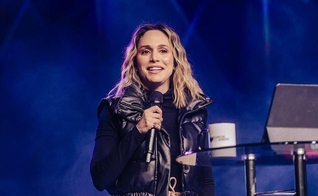 Pastora Thalita Pereira. (Captura de tela: YouTube/Thalita Pereira)