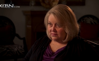 Yvonne Sklar. (Captura de tela: YouTube/CBN e The 700 Club)