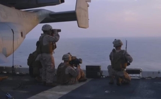 Houthis continuam atacando navios no mar Vermelho. (Captura de tela: YouTube/Record News)