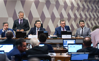 CCJ aprova PEC sobre drogas que vai a Plenário. (Foto: Edilson Rodrigues/Agência Senado)