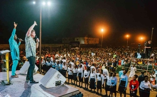 Evento evangelístico. (Foto: Reprodução/CfaN)