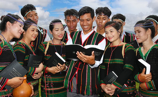 Mais 106 traduções da Bíblia foram concluídas. (Foto: Sociedade Bíblica do Brasil).