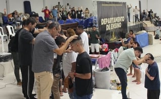 A Assembleia de Deus de São Leopoldo está acolhendo os desabrigados. (Foto: Instagram/Juventude Um).