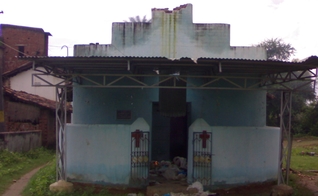 Igreja na Índia destruída durante invasão por extremistas hindus. (Foto: Portas Abertas)