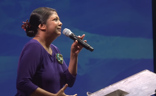 Vani Marshall. (Foto: Reprodução/YouTube/Capital Community Church)