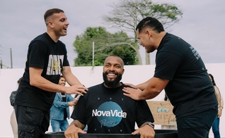 Nego Di foi batizado no último sábado (1). (Foto: Instagram/Nego Di).