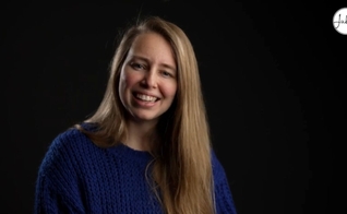 Jessica Reppel. (Foto: Reprodução/YouTube/Jubilee)