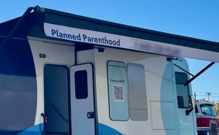 Unidade móvel Planned Parenthood. (Foto: Reprodução/Christian Post)
