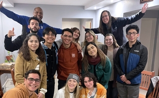 O clube de inglês na Argentina.(Foto: Reprodução/IMB)