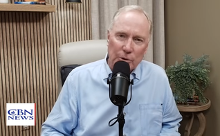 O pastor e escritor Max Lucado em entrevista à CBN News. (Captura de tela/YouTube/CBN News)