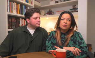 Zoe e Israel. (Foto: reprodução/YouTube/Zoe & Israel).