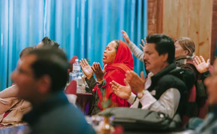 A Global Christian Relief está lembrando as igrejas no Ocidente de orarem pelos irmãos perseguidos. (Foto: Global Christian Relief).