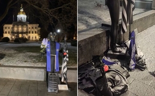 A estátua demoníaca foi destruída. (Foto: Facebook/The Satanic Temple/Captura de Tela/WMUR)