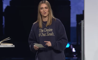 Sadie Robertson Huff. (Foto: Reprodução/YouTube/Passion)