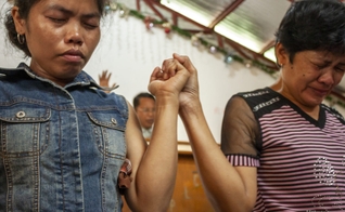 Membros da Igreja Morning Dove em Manila, Filipinas. (Foto: IMB)
