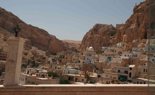 Maaloula já foi palco de conflitos entre grupos rebeldes que hoje controlam a Síria. (Foto: Portas Abertas)