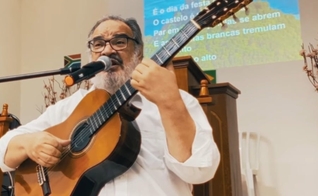 Stênio Marcius. (Foto: Reprodução/YouTube/Stênio Marcius).