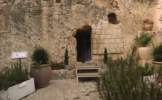 O Jardim do Túmulo em Jerusalém. (Foto: Reprodução/YouTube/Voe com a Tali)