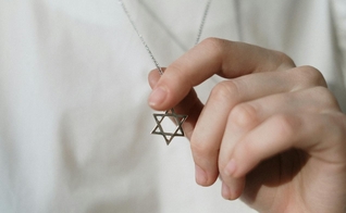 Guia sobre antissemitismo foi lançado após ataques do Hamas a Israel. (Foto ilustrativa: Pexels/cottonbro studio)