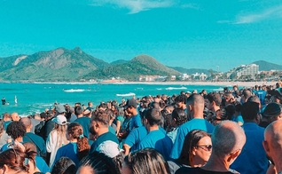 Os novos convertidos deram testemunho público de sua fé em Jesus. (Foto: Instagram/Igreja Batista Atitude).