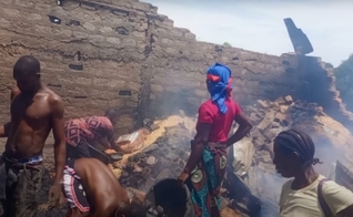 O ataque vitimou 200 pessoas, a maioria cristãos. (Foto: Reprodução/YouTube/CBN News).