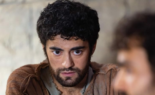 Giavani Cairo interpreta Marcos, em The Chosen. (Foto: Divulgação/The Chosen)