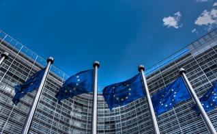 Fachada do edifício da União Europeia. (Foto: Antonia Hausen/Flickr)