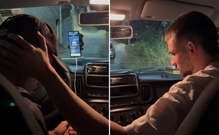 O motorista e o jovem cristão no veículo. (Foto: Reprodução/Instagram/João Basques)