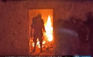 Estado Islâmico em Moçambique exalta ataques a cristãos e a queima de igrejas. (Imagem: Reprodução/Barnabas Aid)