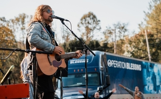 Sean Feucht. (Foto: Facebook/Sean Feucht).