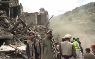 O terremoto no Afeganistão vitimou mais de 2.000 pessoas. (Foto: Reprodução/YouTube/NBC News).