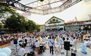 Um encontro de adoração foi cancelado repentinamente pela polícia. (Foto: Facebook/Yosmany Mayeta Labrada).
