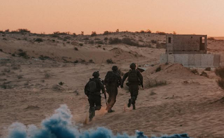 As tropas das IDF em operações terrestres na cidade de Gaza. (Foto: IDF)