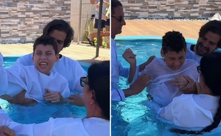 O batismo de Ibrahim. (Foto: Reprodução/Instagram/Thábata Veloso)