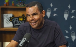 Rodrigo Silva. (Foto: Reprodução/YouTube/Flow Podcast)