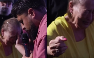 A idosa recebendo a oração no culto. (Foto: Reprodução/Instagram/Mario Esparza)