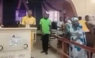 Os membros da Igreja Apostólica de Cristo foram resgatados. (Foto: Instagram/Lindaikejiblog).