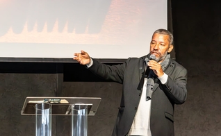 O professor e arqueólogo bíblico Miguel Nicolaevsky. (Foto: Igreja Batista Central Santo André)