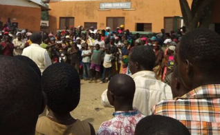Ataques a igrejas na Nigéria geram medo e instabilidade em comunidades cristãs. (Foto representativa: Portas Abertas)